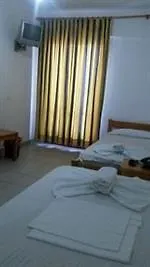 Anna מלון הרסוניסוס